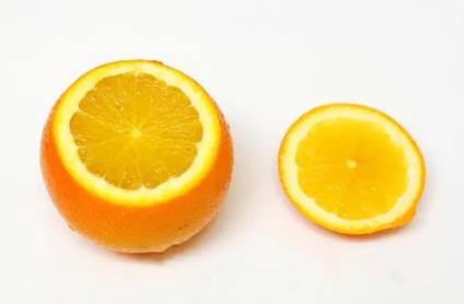 盐蒸橙子和冰糖雪梨哪个治咳嗽好(盐蒸橙子和冰糖雪梨哪个化痰效果好)
