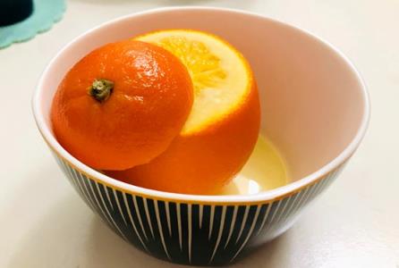 川贝蒸橙子还是梨子效果好(川贝母蒸橙子和川贝母蒸雪梨哪个好)